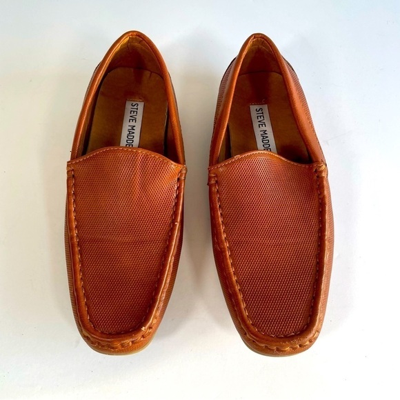 Steve Madden Other - STEVE MADDEN Driving Loafer Tan Slip On Brown Shoes Girls Size 3